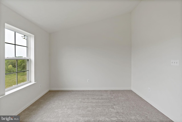 16 Angus Dr, Hanover, PA 17331 - carpeted spare room featuring baseboards