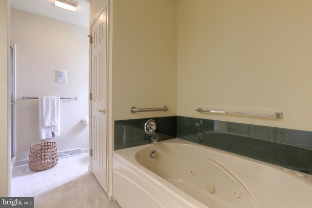 7 Brookside Cir, Myerstown, PA 17067 - full bathroom with a tub with jets
