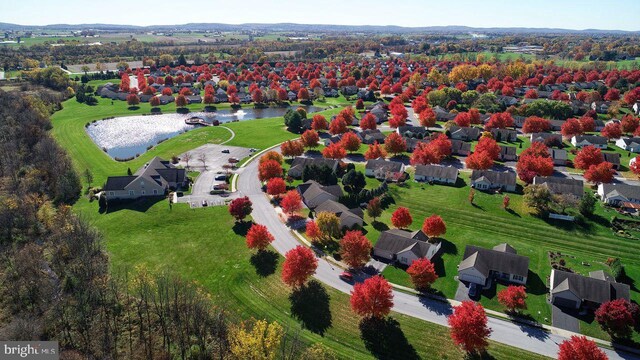 7 Brookside Cir, Myerstown, PA 17067 - aerial view of residential area featuring a nearby body of water