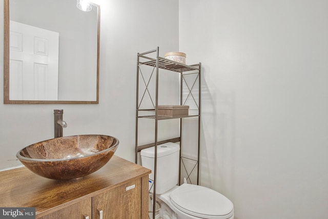 3270 Channel Ct, Huntingtown, MD 20639 - half bathroom featuring toilet and vanity