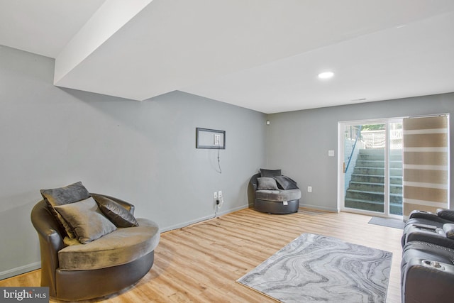 3270 Channel Ct, Huntingtown, MD 20639 - living area featuring wood finished floors, baseboards, and recessed lighting