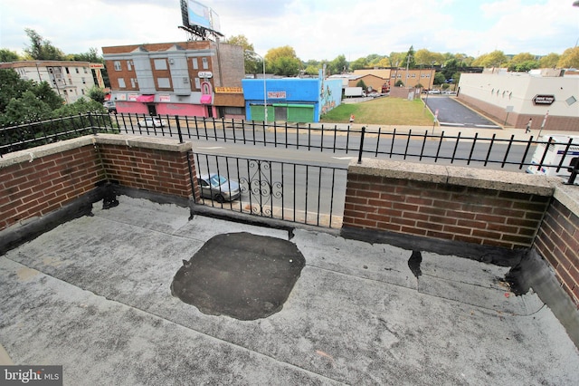 4621 N Broad St, Philadelphia, PA 19140 - view of patio / terrace