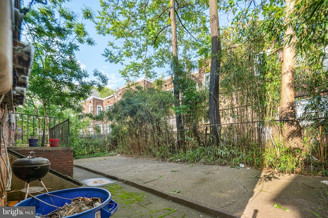 4621 N Broad St, Philadelphia, PA 19140 - view of patio / terrace