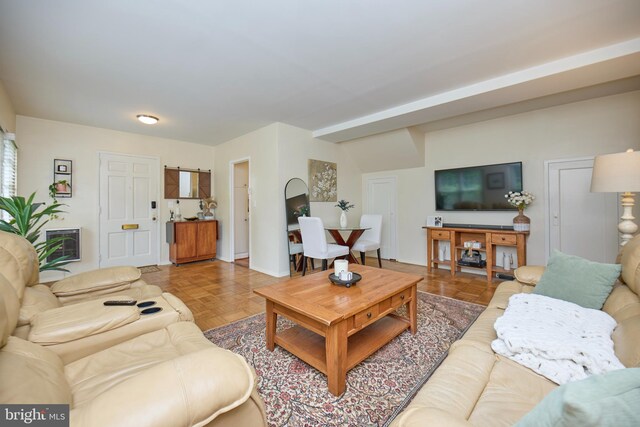 3501 Martha Custis Dr, Alexandria, VA 22302 - living room with baseboards