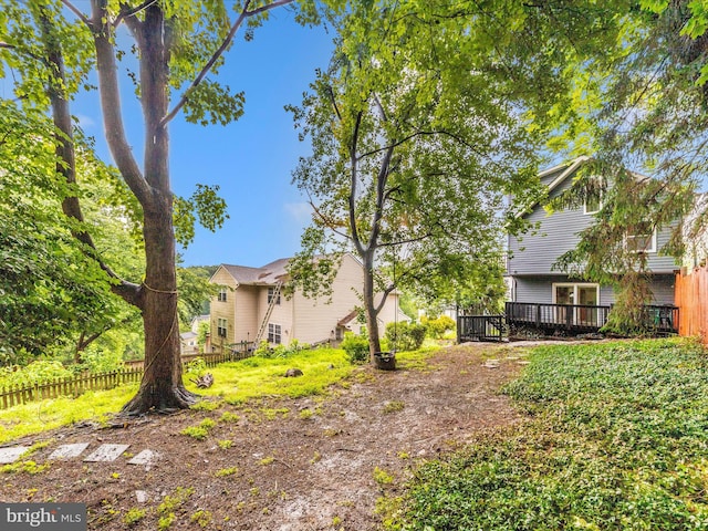 21 E D St, Brunswick, MD 21716 - view of yard with a deck