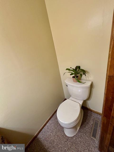 132 Popodickon Dr, Boyertown, PA 19512 - bathroom with toilet and baseboards