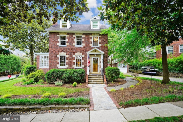 402 W Masonic View Ave, Alexandria, VA 22301 - view of front of property with brick siding