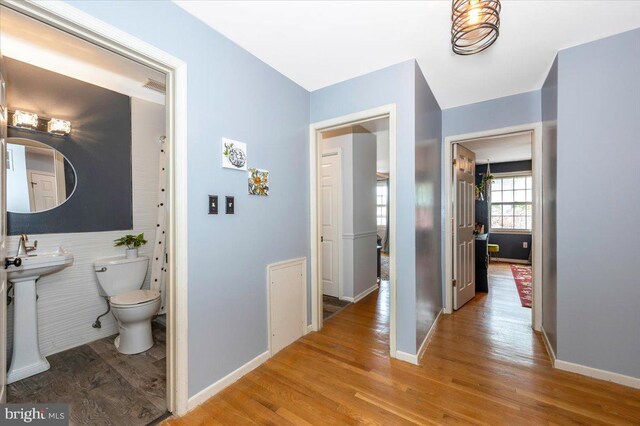 4117 Charley Forest St, Olney, MD 20832 - hall featuring wood finished floors and baseboards