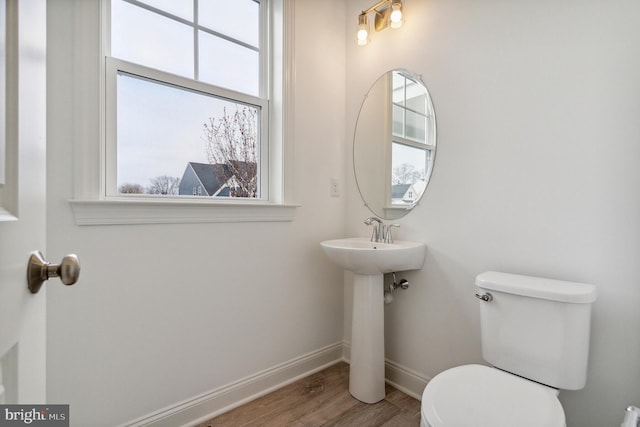 4338 Taviston Ct E, Emmaus, PA 18049 - bathroom with toilet, baseboards, and wood finished floors