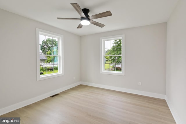925 Merrick Ave, Haddon Twp, NJ 8108 - spare room with healthy amount of natural light, light wood-style flooring, baseboards, and a ceiling fan