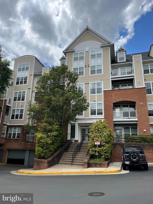 2720 Bellforest Ct Unit 201, Vienna, VA 22180 - view of building exterior