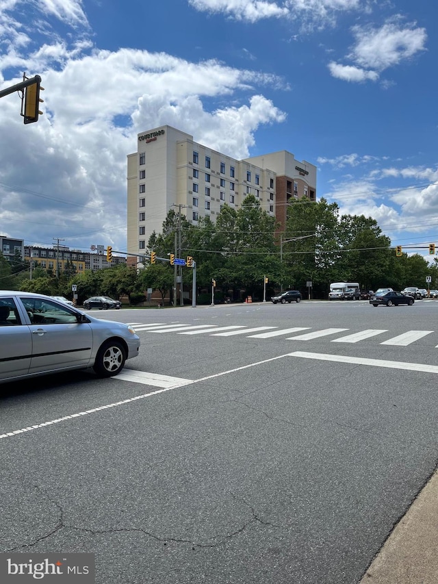 2720 Bellforest Ct Unit 201, Vienna, VA 22180 - view of property