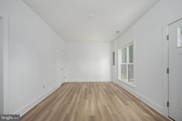 7404 Rocky Creek Ter, Annandale, VA 22003 - spare room featuring light wood-style floors and baseboards