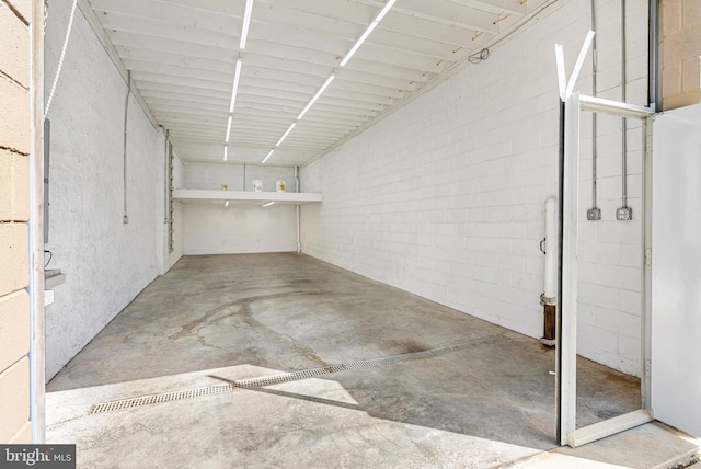 2664 Mercer St, Philadelphia, PA 19125 - view of garage
