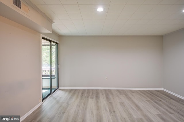 5241 W Running Brook Rd Unit 302, Columbia, MD 21044 - spare room featuring light wood-style flooring, baseboards, recessed lighting, and crown molding