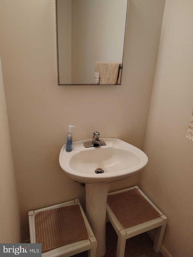 1412 Albert Dr, Bowie, MD 20721 - view of bathroom