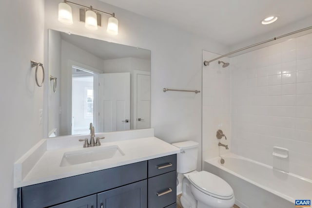 750 Park Ridge Dr, Crozet, VA 22932 - full bath featuring toilet, vanity, washtub / shower combination, and recessed lighting