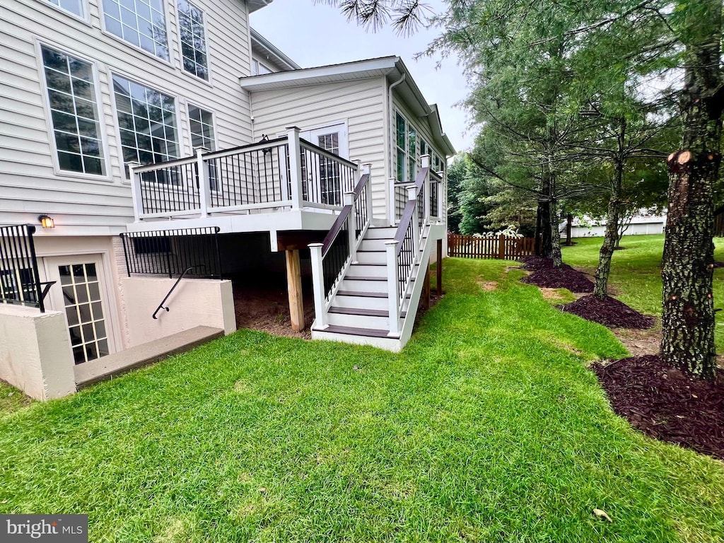 25487 Dabner Dr, Chantilly, VA 20152 - rear view of house featuring a wooden deck and stairs
