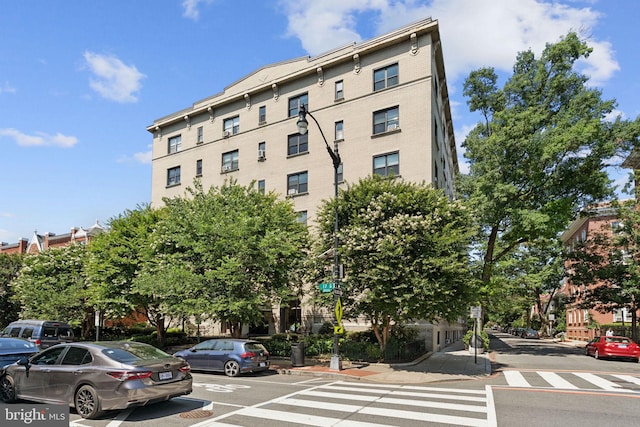 1514 17th St NW Unit 114, Washington, DC 20036 - view of building exterior