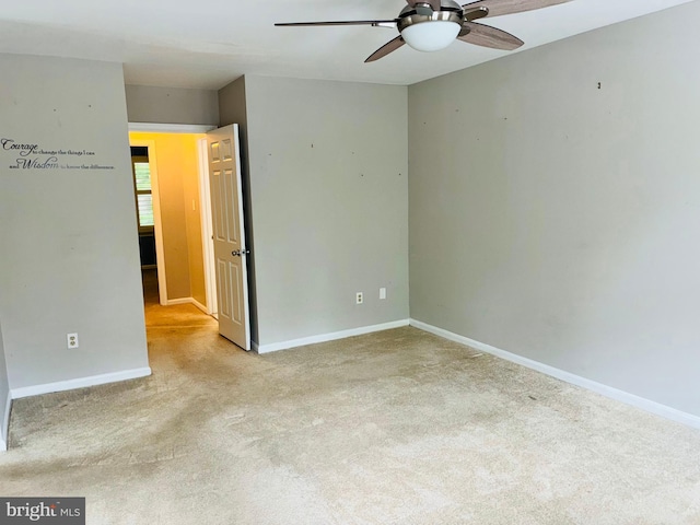 5431 Plymouth Meadows Ct, Fairfax, VA 22032 - unfurnished room featuring ceiling fan, baseboards, and carpet flooring