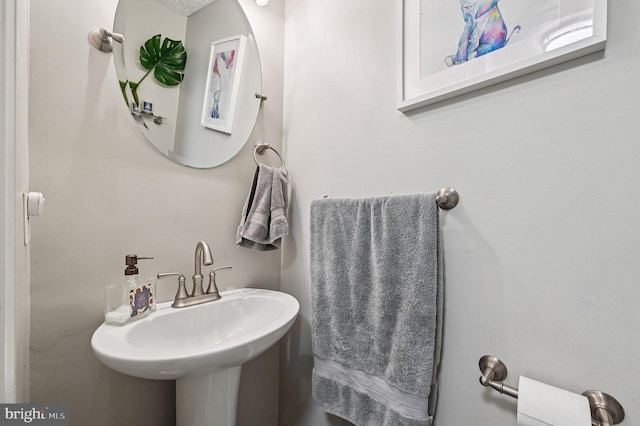 8924 Oxley Forest Ct, Laurel, MD 20723 - half bathroom with a sink