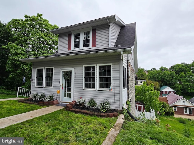 619 Lynn St, Cumberland, MD 21502 - view of front of property featuring a front lawn
