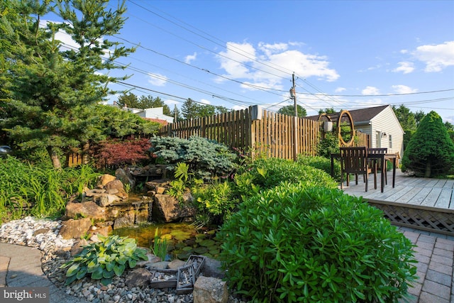 464 E Walnut St, Kutztown, PA 19530 - view of yard with a wooden deck