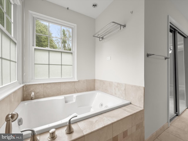 6290 Pinyon Pine Ct, Eldersburg, MD 21784 - full bath with a whirlpool tub and tile patterned floors