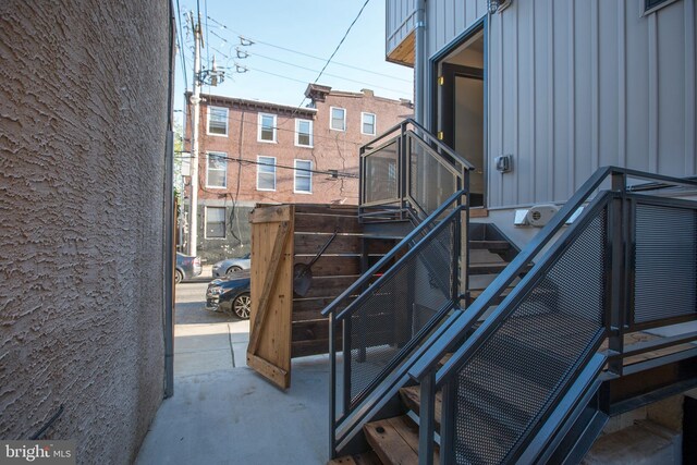 801 N 16th St Unit 1, Philadelphia, PA 19130 - view of stairway