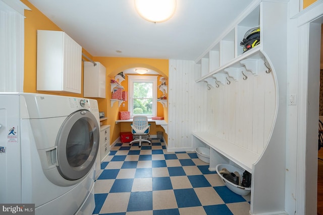 8317 High School Rd, Elkins Park, PA 19027 - washroom with washer / clothes dryer, tile patterned floors, cabinet space, and an office area