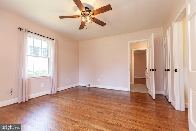 204 W Irvin Ave W, Hagerstown, MD 21742 - spare room with wood finished floors and a ceiling fan
