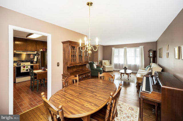 806 Edwards Dr, Fredericksburg, VA 22405 - dining area featuring a chandelier