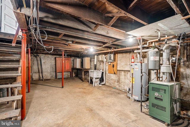 1926 W Broad St, Bethlehem, PA 18018 - unfinished below grade area with water heater and a heating unit