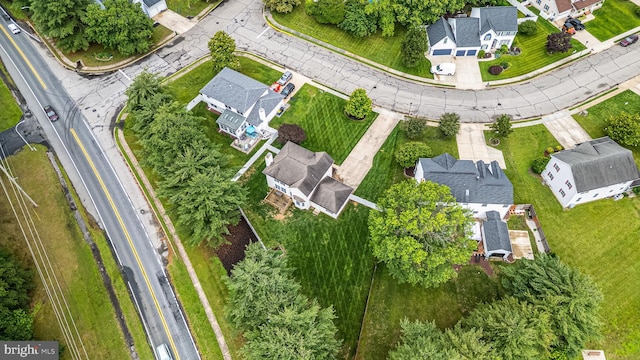 7 Pin Oak Dr, Dover, DE 19904 - aerial view of property and surrounding area featuring nearby suburban area