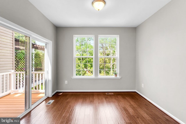 9778 Peace Springs Rdg, Laurel, MD 20723 - spare room featuring baseboards and hardwood / wood-style flooring