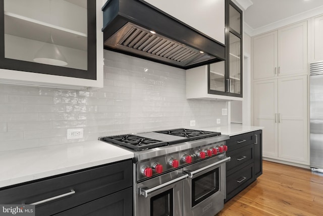 1554 Davidson Rd, Mclean, VA 22101 - kitchen with high end appliances, custom range hood, backsplash, and light countertops