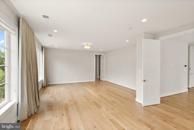 1554 Davidson Rd, Mclean, VA 22101 - spare room featuring light wood-style flooring, recessed lighting, and baseboards