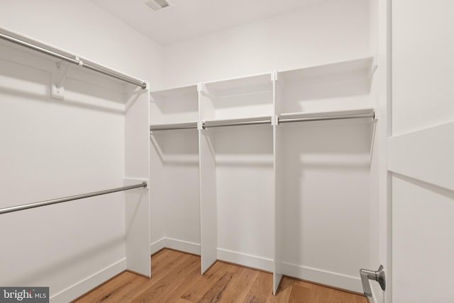 1554 Davidson Rd, Mclean, VA 22101 - spacious closet featuring light wood-style floors