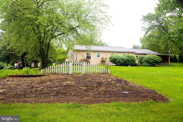 503 Deer Run Rd, Lititz, PA 17543 - view of yard