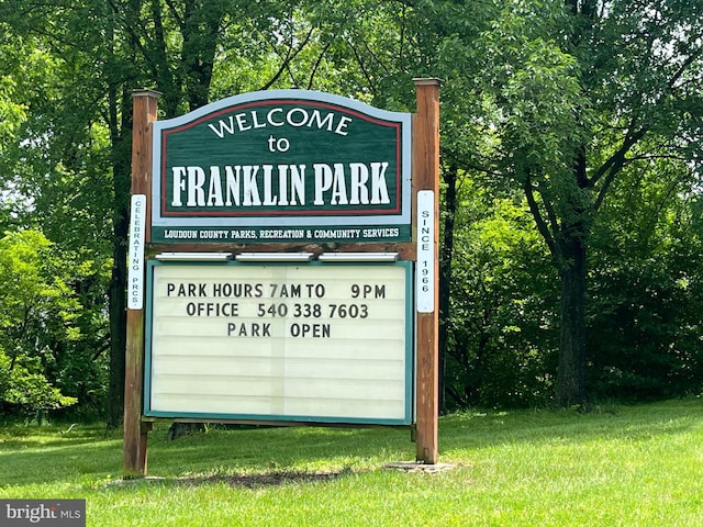 35871 Devon Park Sq, Round Hill, VA 20141 - community sign with a lawn