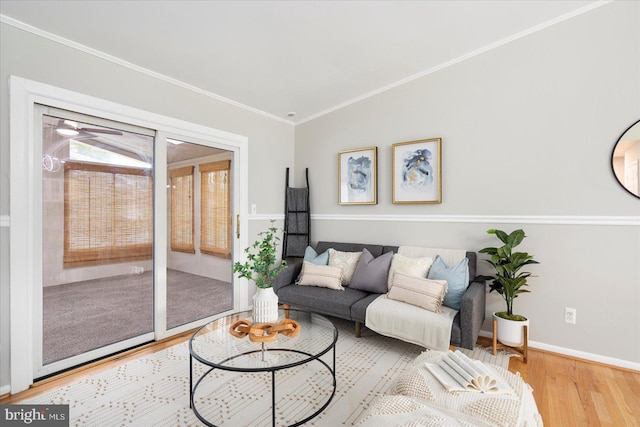 15 Charleswood Ct, Baltimore, MD 21207 - living room featuring wood finished floors, vaulted ceiling, baseboards, and crown molding