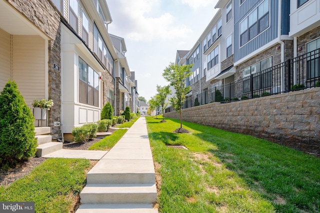 301 Star Tavern Ln, West Chester, PA 19382 - view of community with a residential view