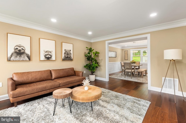 2006 Par Dr, Doylestown, PA 18901 - living room featuring dark wood-style flooring, crown molding, baseboards, and recessed lighting