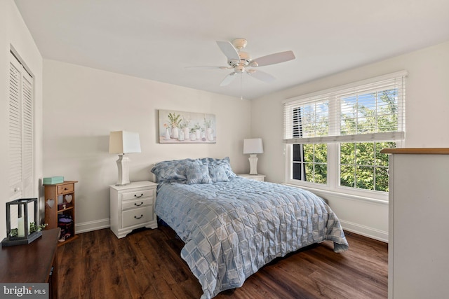 1019 Harbour, Palmyra, NJ 08065 - bedroom featuring baseboards, wood finished floors, a ceiling fan, and a closet