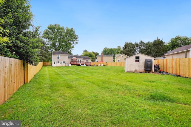 8588 King Carter St, Manassas, VA 20110 - view of yard