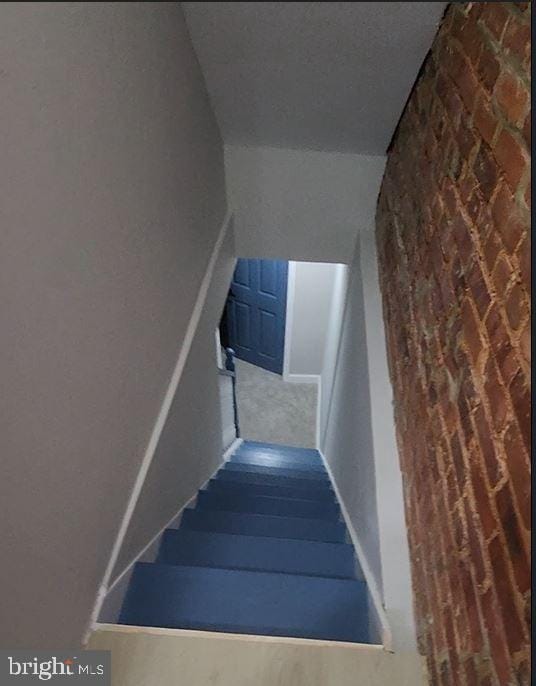 901 N Luzerne Ave, Baltimore, MD 21205 - view of stairs