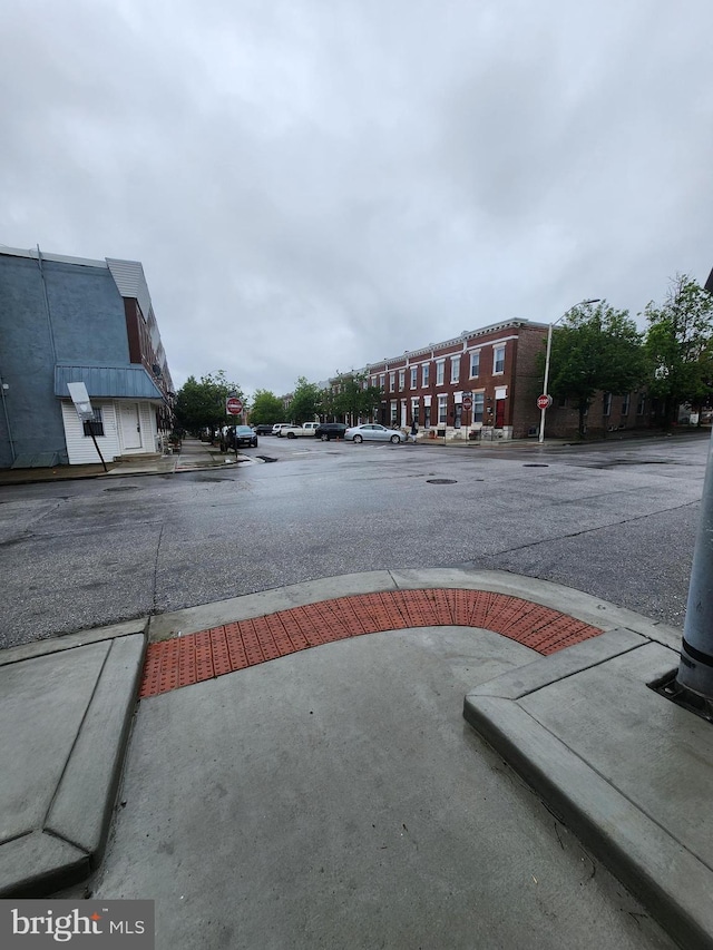 901 N Luzerne Ave, Baltimore, MD 21205 - view of home's community