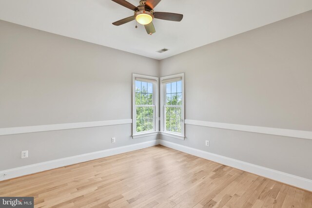16328 Limestone Ct, Leesburg, VA 20176 - empty room with baseboards, wood finished floors, and ceiling fan