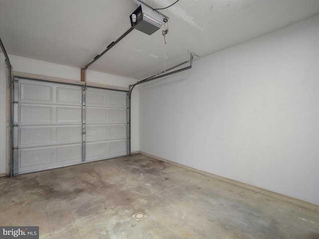 14754 Sherwood Dr, Greencastle, PA 17225 - garage with a garage door opener