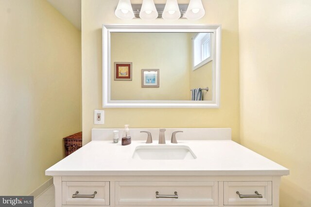 7951 Kelly Ann Ct, Fairfax Station, VA 22039 - bathroom featuring vanity